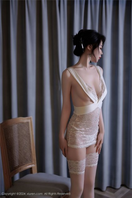 曰韩美女乱婬AAAA片软件